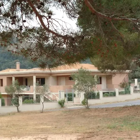 Appartamento In Der 'villa Luigi' Mit Oberirdischem Pool By Interhome *